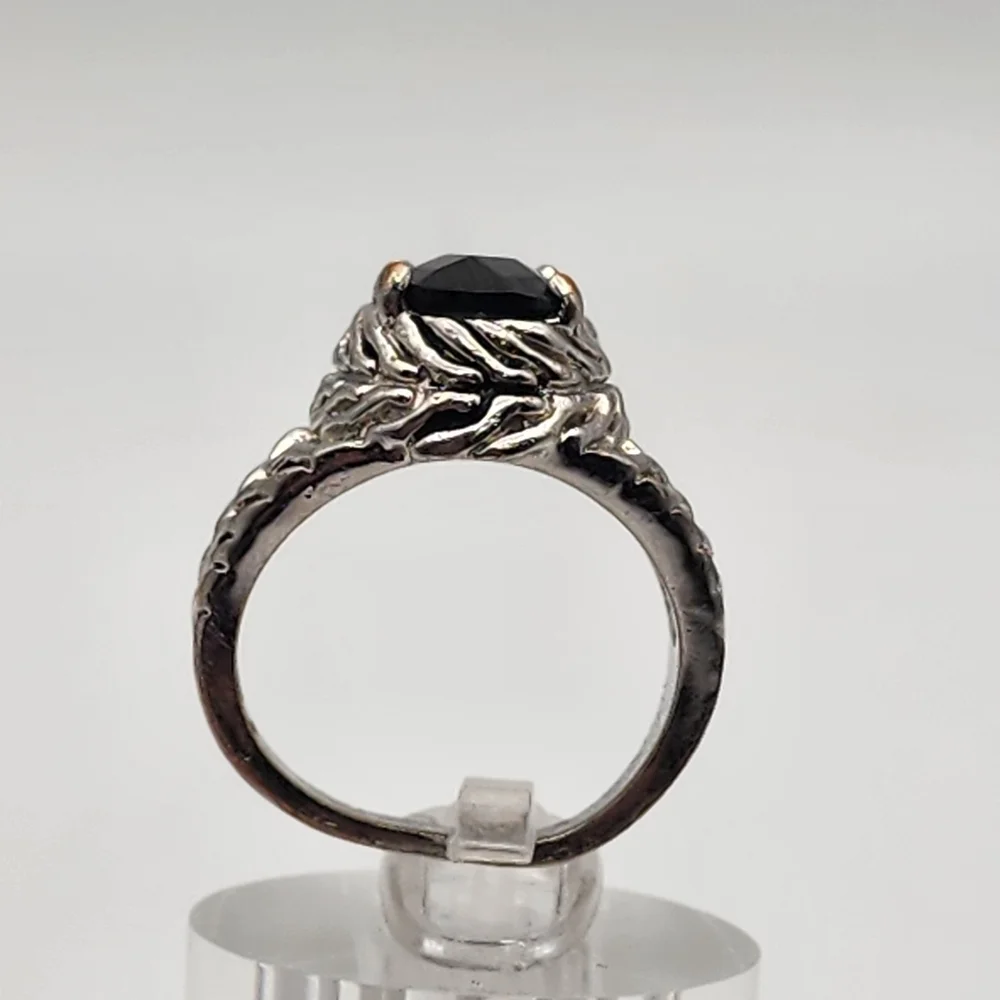 Premier Designs Silver Tone & Black Ring (6.5)